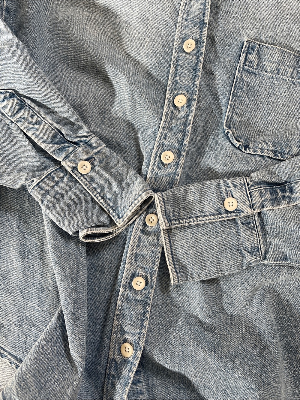 djerf avenue denim shirt washed blue - Picture 4 of 8